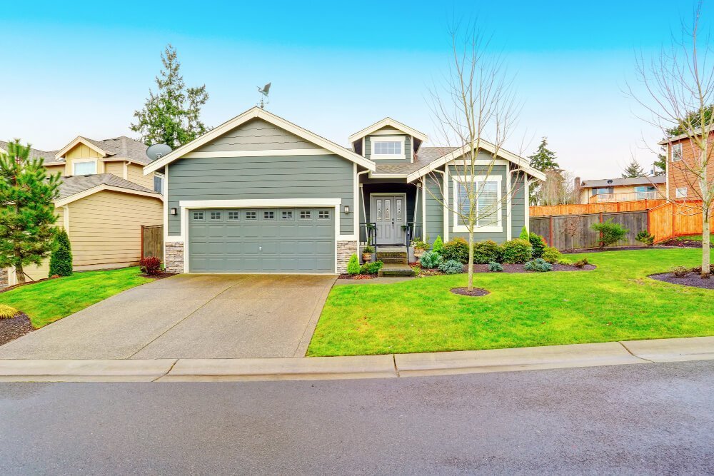Curb Appeal Ideas to Sell Your Home Fast