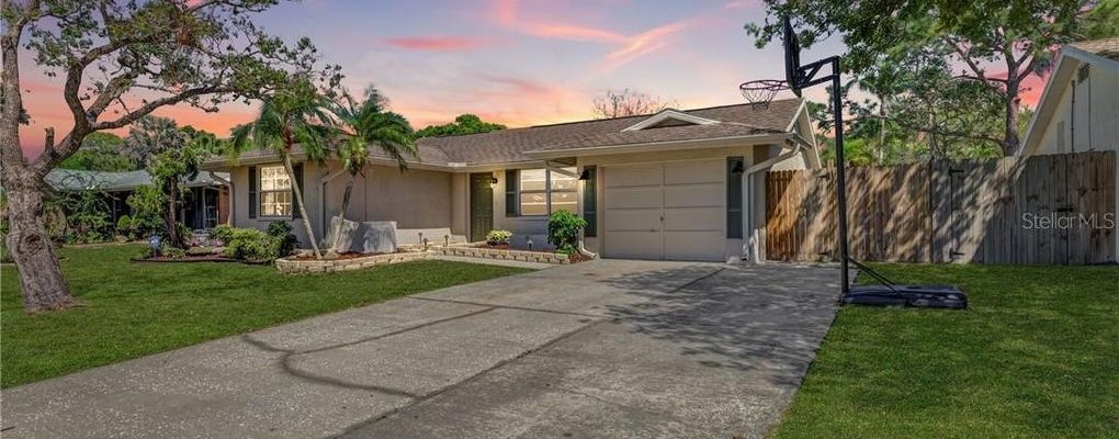 3923 Maverick Ave Sarasota, FL